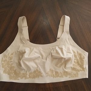 Cacique Cream Floral Bra